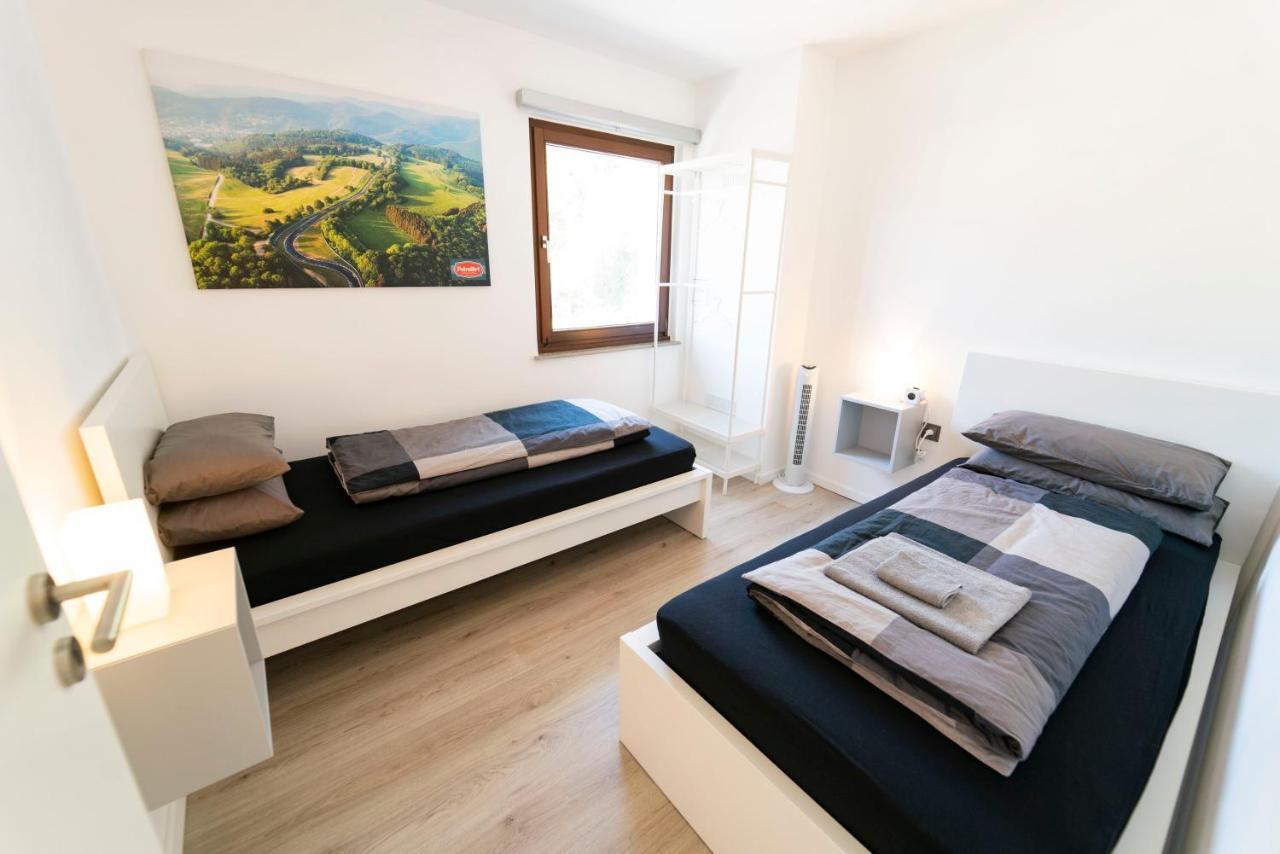 North Loop Rooms Аденау Экстерьер фото