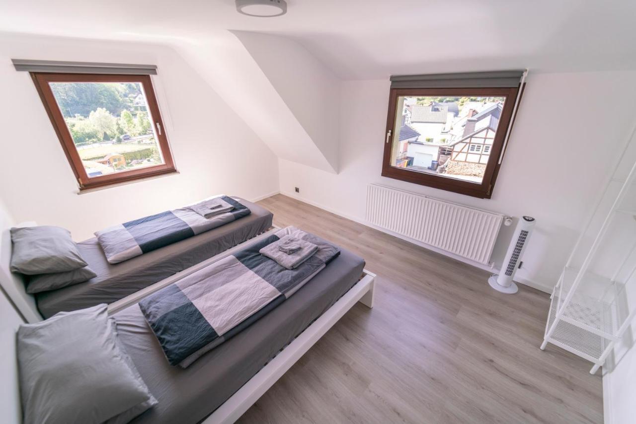 North Loop Rooms Аденау Экстерьер фото